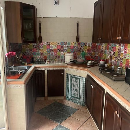 Coremi Hostel Наполи Екстериор снимка